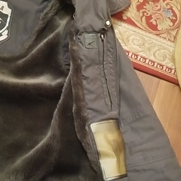 TNA Long Winter Parka - Picture 7 of 13